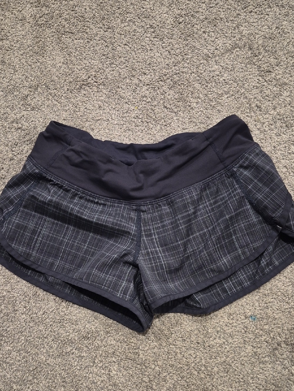 Lululemon Speed Up Shorts Size 2
